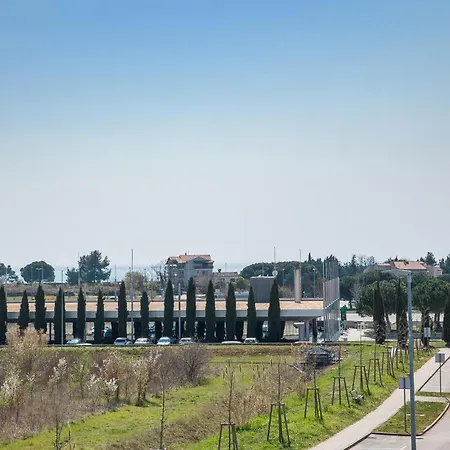 Stunning In Novigrad With Wifi Novigrad (Istria)
